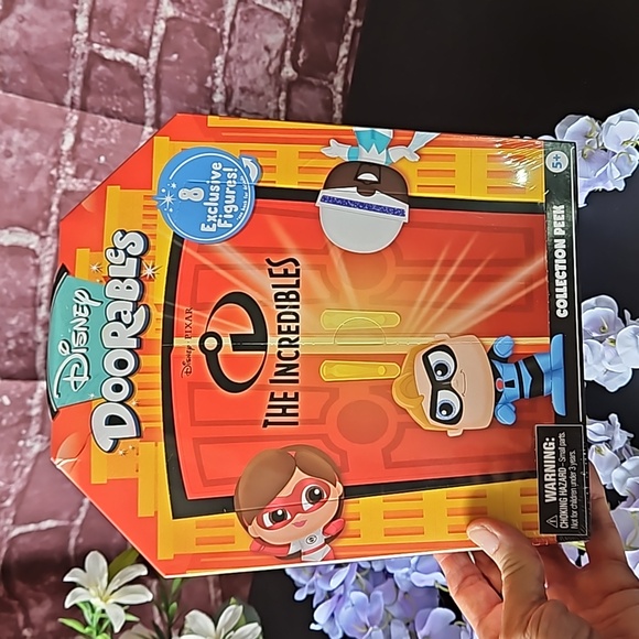 Disney Doorables Incredibles  Set of 8 New in sealed package - Picture 6 of 6
